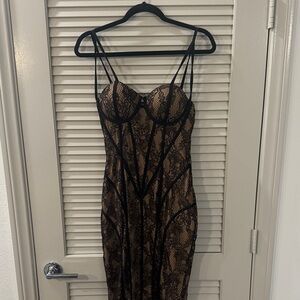 JLUXLABEL Black and Tan Lace Dress